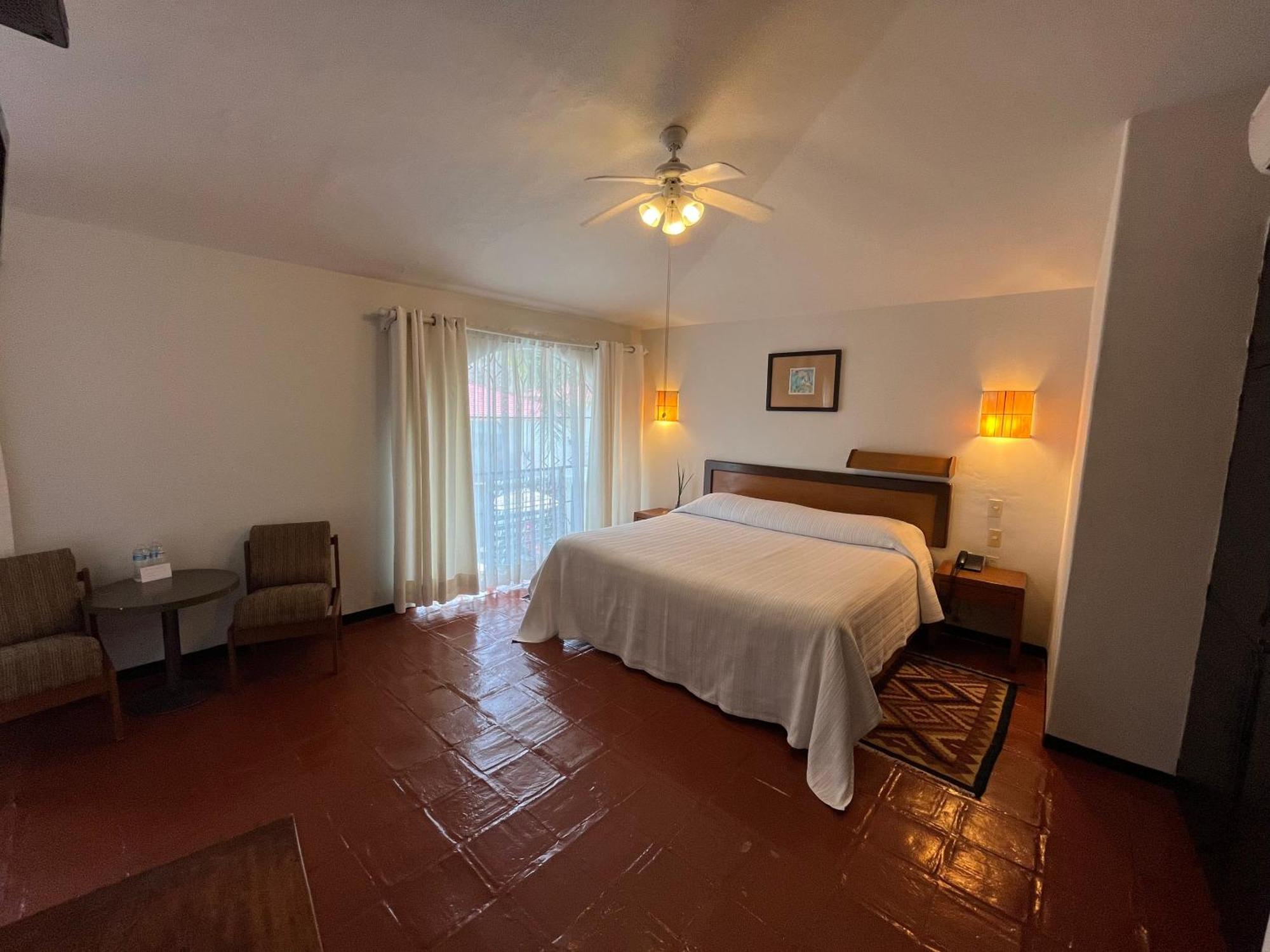 Hotel Ilebal Cuernavaca Centro - Lugar Con Encanto! Εξωτερικό φωτογραφία